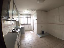 Blk 352 Ubi Avenue 1 (Geylang), HDB 5 Rooms #136422142